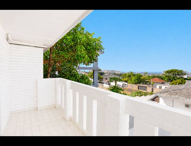 3 BEDROOM TOWNHOUSE FOR SALE IN ESSENWOOD